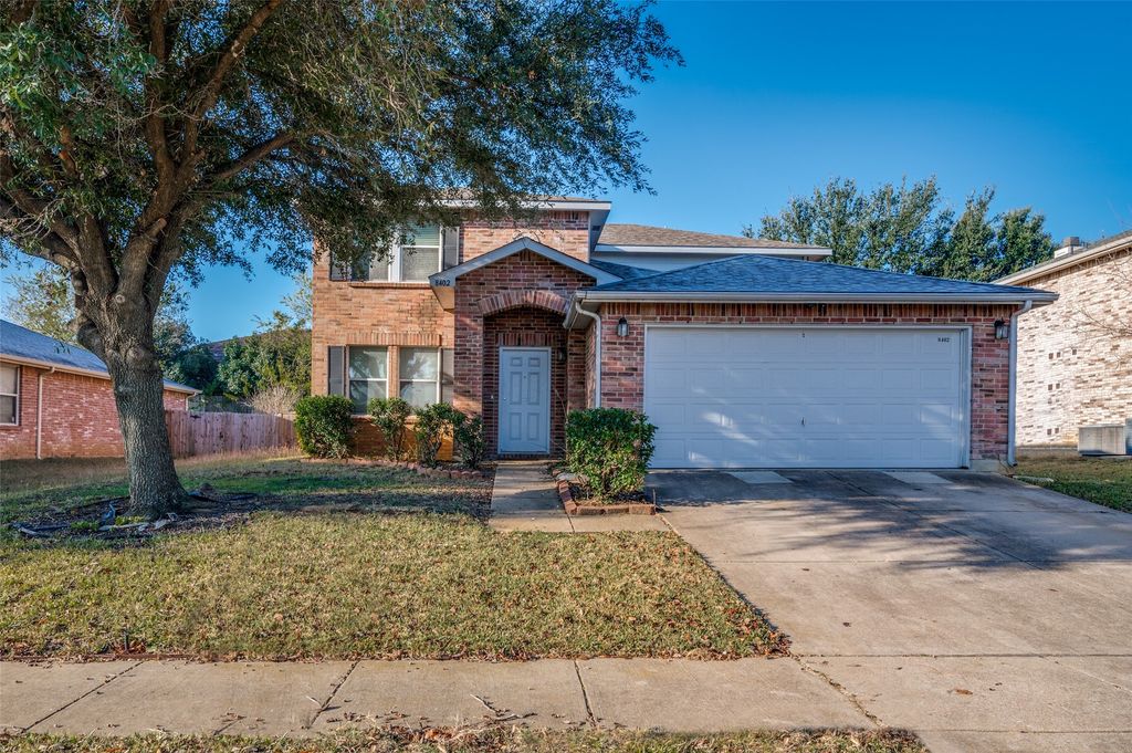 8402 Olivia Meadow Drive, Arlington, TX 76002