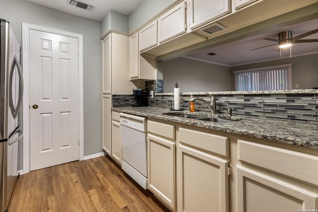 4212 Medical Dr Unit 1101, San Antonio, TX 78229