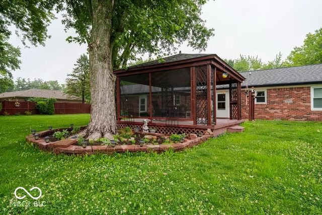 1294 Joanna Court, Avon, IN 46123