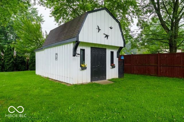 1294 Joanna Court, Avon, IN 46123