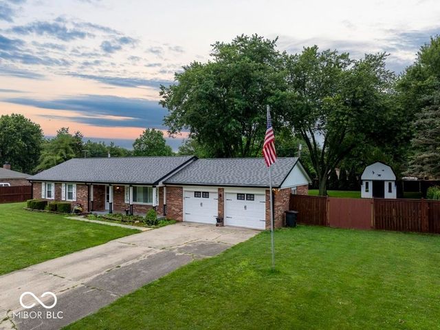 1294 Joanna Court, Avon, IN 46123