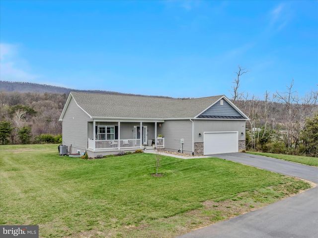117 MICKEY MANTLE CT, Berkeley Springs, WV 25411