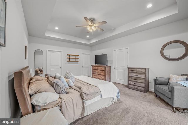 117 MICKEY MANTLE CT, Berkeley Springs, WV 25411