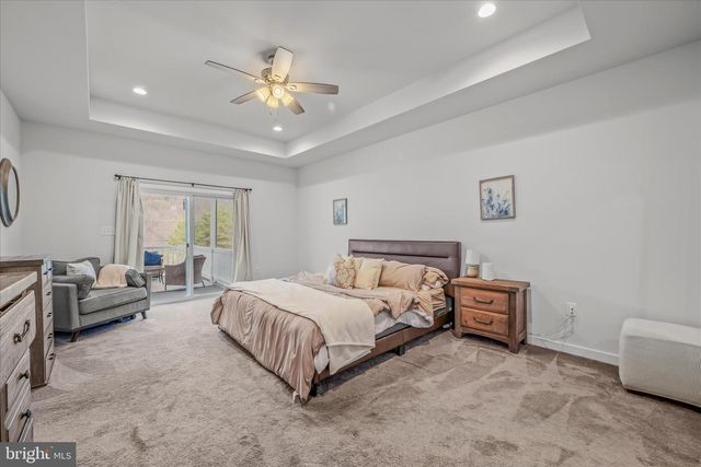 117 MICKEY MANTLE CT, Berkeley Springs, WV 25411