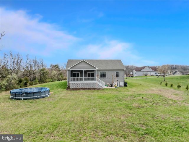 117 MICKEY MANTLE CT, Berkeley Springs, WV 25411