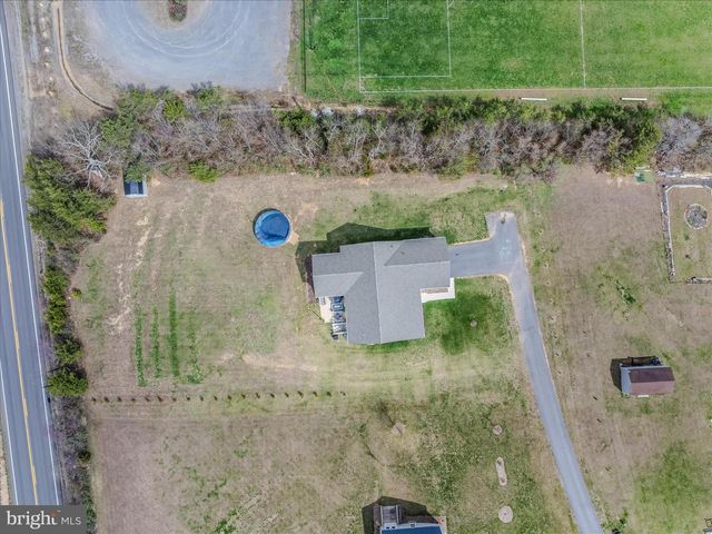 117 MICKEY MANTLE CT, Berkeley Springs, WV 25411