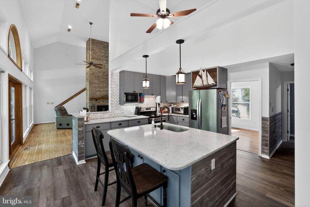 22 HOLLYBRAE DR, Houston, DE 19954