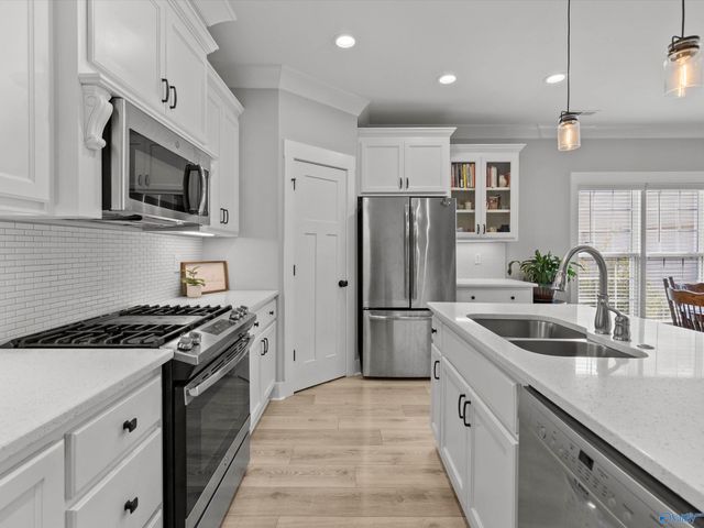 15 Alex Spring Place, Gurley, AL 35748