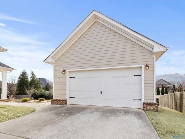 15 Alex Spring Place, Gurley, AL 35748