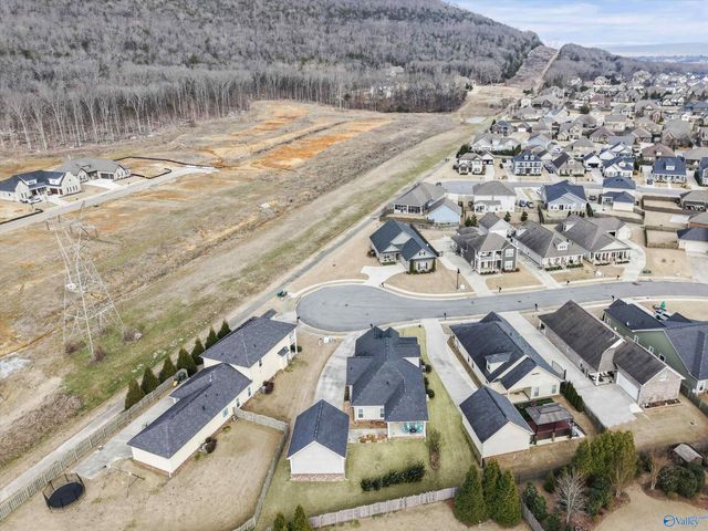 15 Alex Spring Place, Gurley, AL 35748