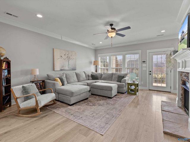 15 Alex Spring Place, Gurley, AL 35748