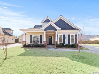 15 Alex Spring Place, Gurley, AL 35748