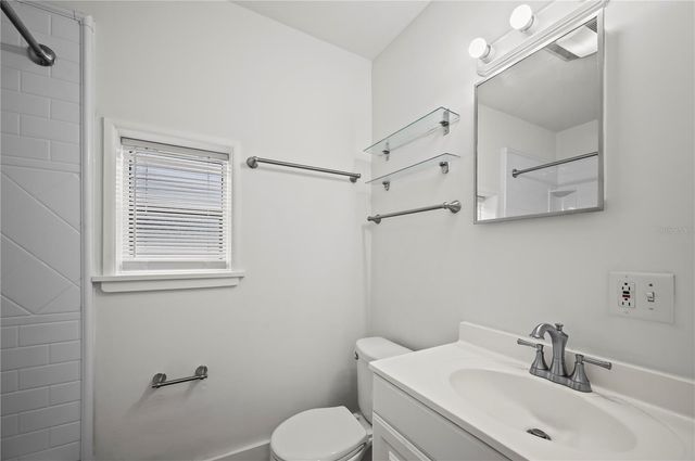 4403 LAKE LAWNE AVENUE, Orlando, FL 32808