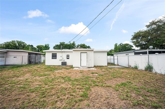 4403 LAKE LAWNE AVENUE, Orlando, FL 32808