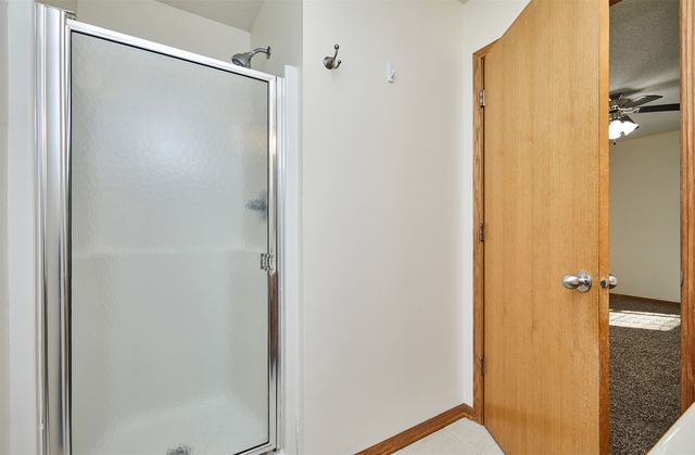 15411 Westbrook Drive, Urbandale, IA 50323