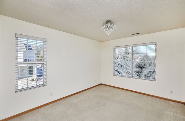 15411 Westbrook Drive, Urbandale, IA 50323