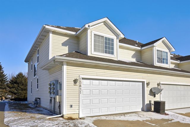 15411 Westbrook Drive, Urbandale, IA 50323