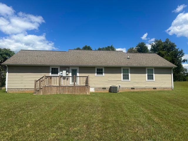 3000 Sulphur Creek Road, Burkesville, KY 42717