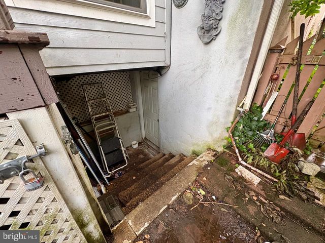 33 W FOURTH ST, New Castle, DE 19720