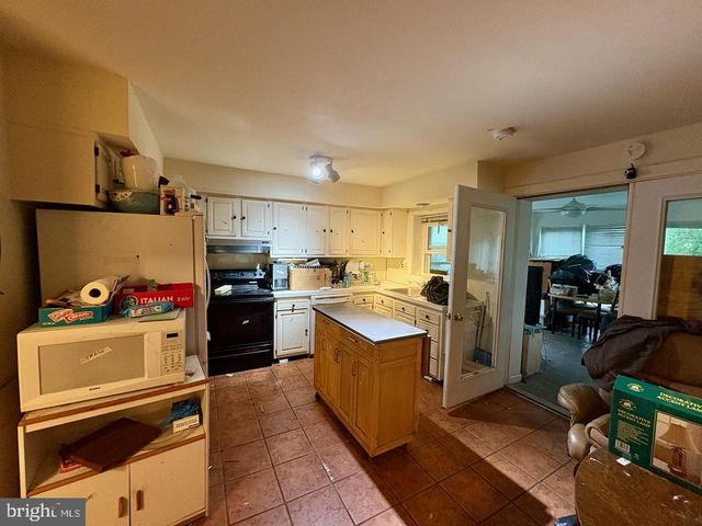 33 W FOURTH ST, New Castle, DE 19720
