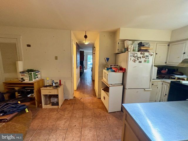 33 W FOURTH ST, New Castle, DE 19720