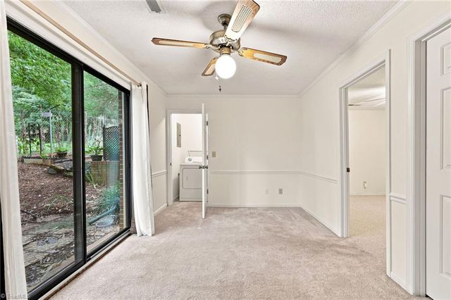 203 Olde Vineyard Court, Winston-salem, NC 27104