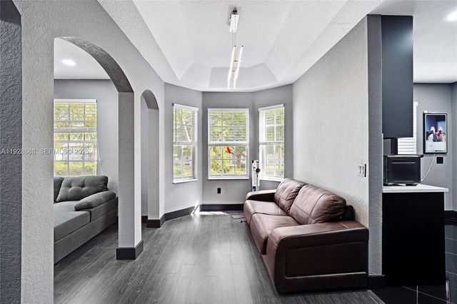 1010 Belmont Pl 1010, Boynton Beach, FL 33436