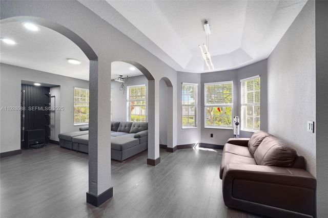 1010 Belmont Pl 1010, Boynton Beach, FL 33436