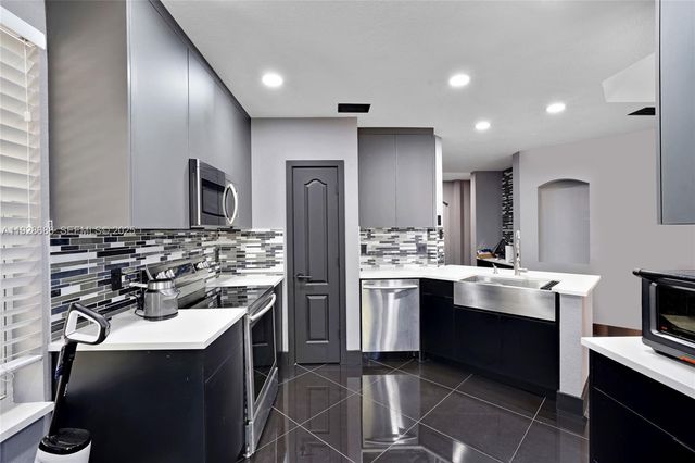 1010 Belmont Pl 1010, Boynton Beach, FL 33436