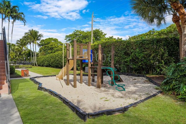 1010 Belmont Pl 1010, Boynton Beach, FL 33436