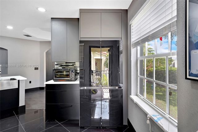 1010 Belmont Pl 1010, Boynton Beach, FL 33436