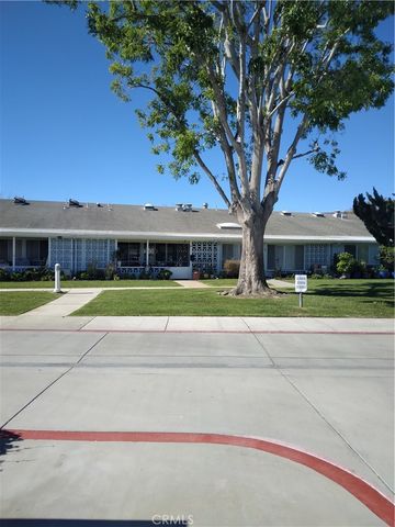 13860 El Dorado 33i M-3, Seal Beach, CA 90740