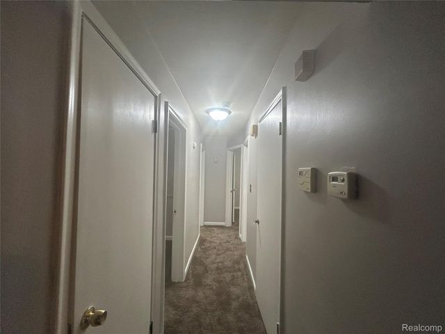 16121 Salem Street, Detroit, MI 48219