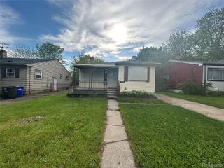 16121 Salem Street, Detroit, MI 48219