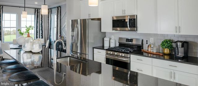 10963 BARNARD PL, White Plains, MD 20695