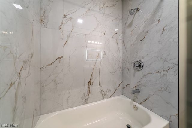 5087 E 86th Street, Garfield Heights, OH 44125