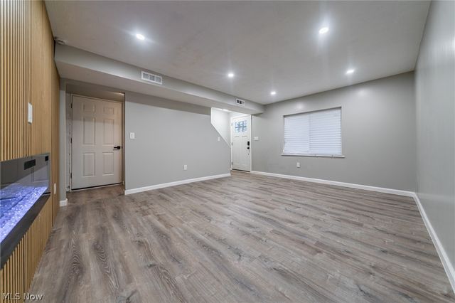 5087 E 86th Street, Garfield Heights, OH 44125