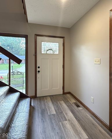 649 Elm Drive, Plainfield, IN 46168