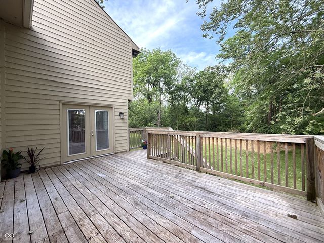 649 Elm Drive, Plainfield, IN 46168