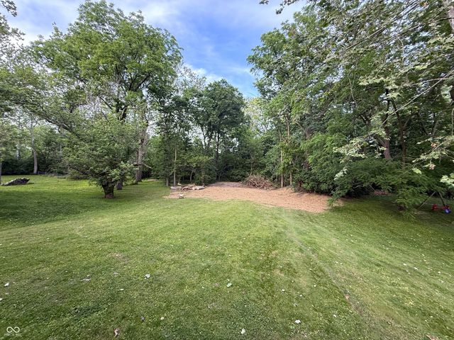 649 Elm Drive, Plainfield, IN 46168