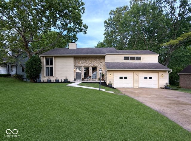 649 Elm Drive, Plainfield, IN 46168