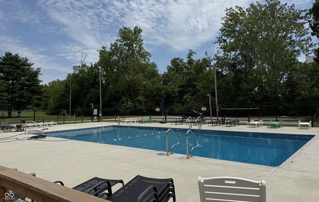 649 Elm Drive, Plainfield, IN 46168