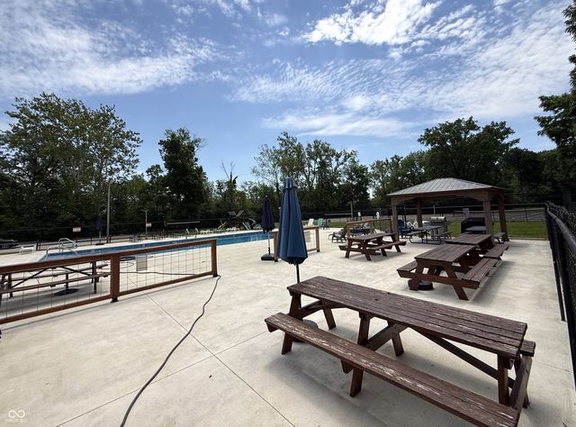 649 Elm Drive, Plainfield, IN 46168