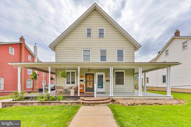 232 COLUMBIA AVE, Palmerton, PA 18071