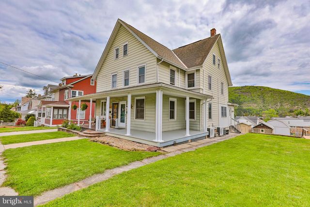 232 COLUMBIA AVE, Palmerton, PA 18071