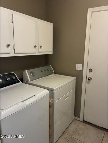 2316 E SAN TAN Drive, Gilbert, AZ 85296