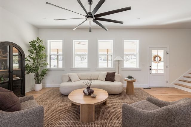 709 Tahlena Ave, Madison, TN 37115