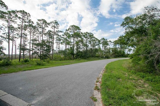5768 Boca Ciega Blvd, Pensacola, FL 32507