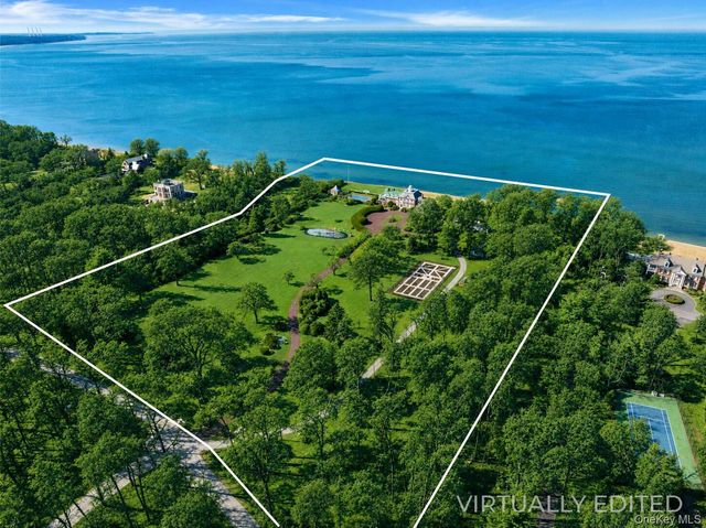 2 Wallis Lane, Nissequogue, NY 11780