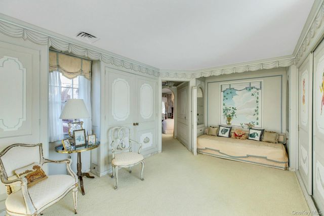 2 Wallis Lane, Nissequogue, NY 11780